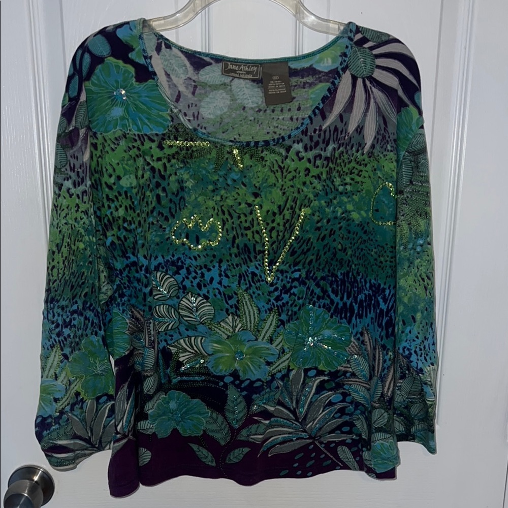 Jane Ashley Green and Blue Graphic 3/4 Sleeve Blouse